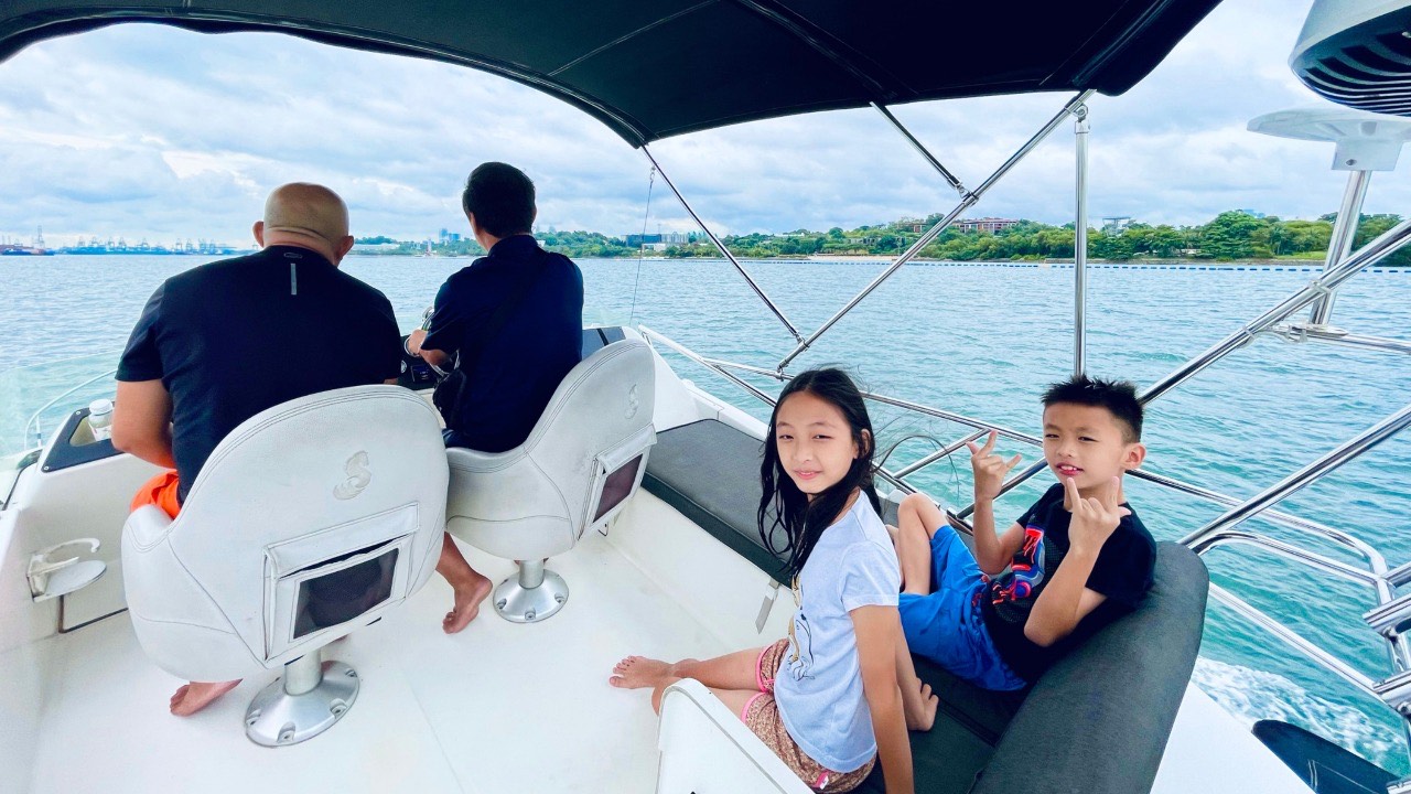 Private Yacht Rental in Singapore